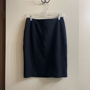 Worthington Size 6 Black Pencil Skirt